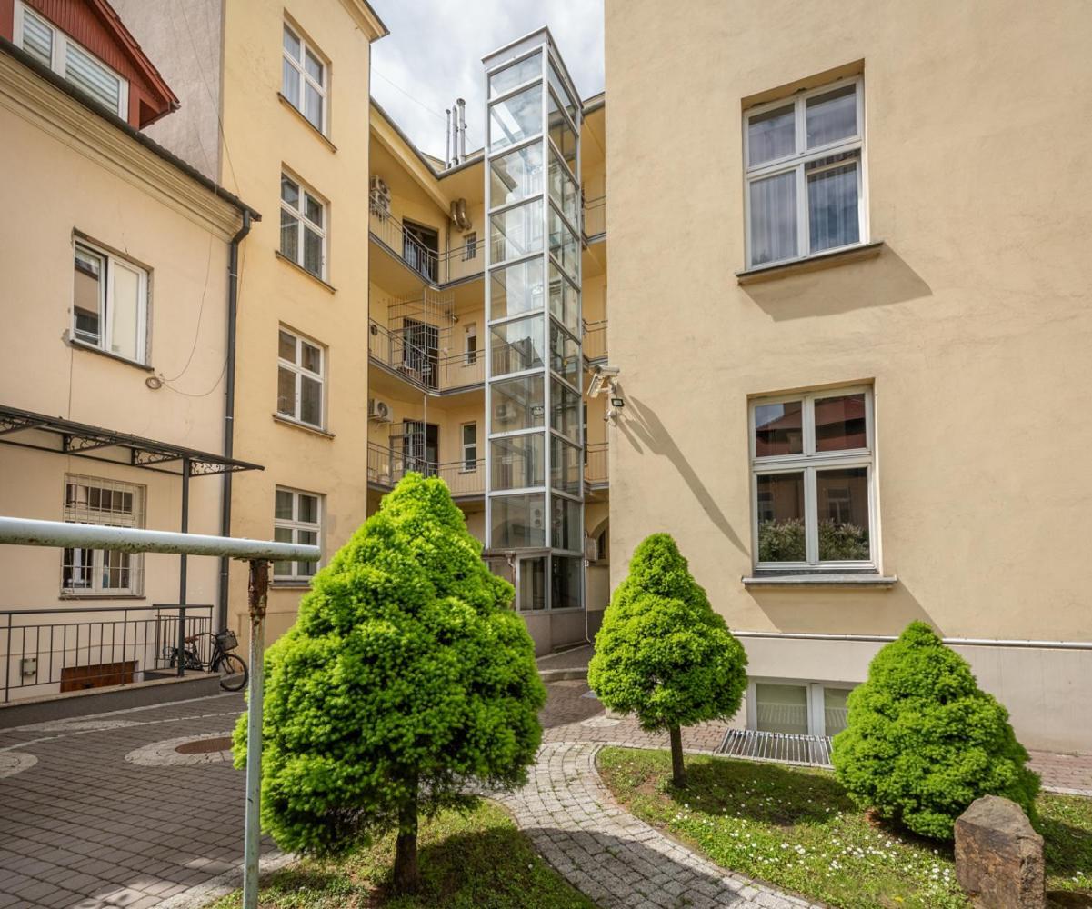 St Florian Apartments Krasków Eksteriør bilde